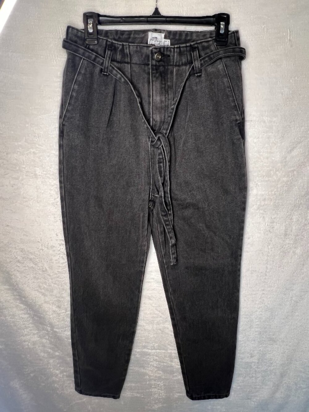 Polly black belted jeans sz 4
